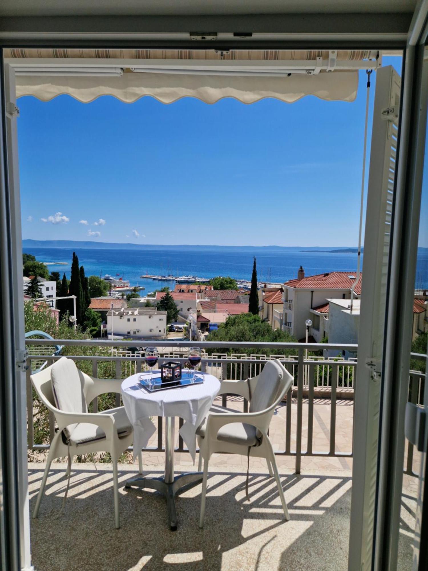 Apartments Saric Baška Voda エクステリア 写真